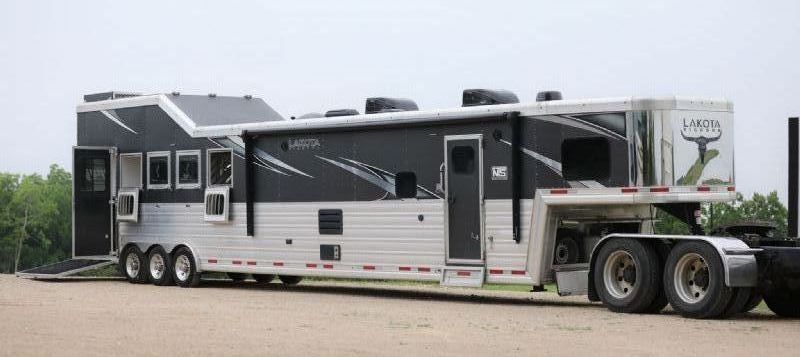 Used Horse Trailers for Sale