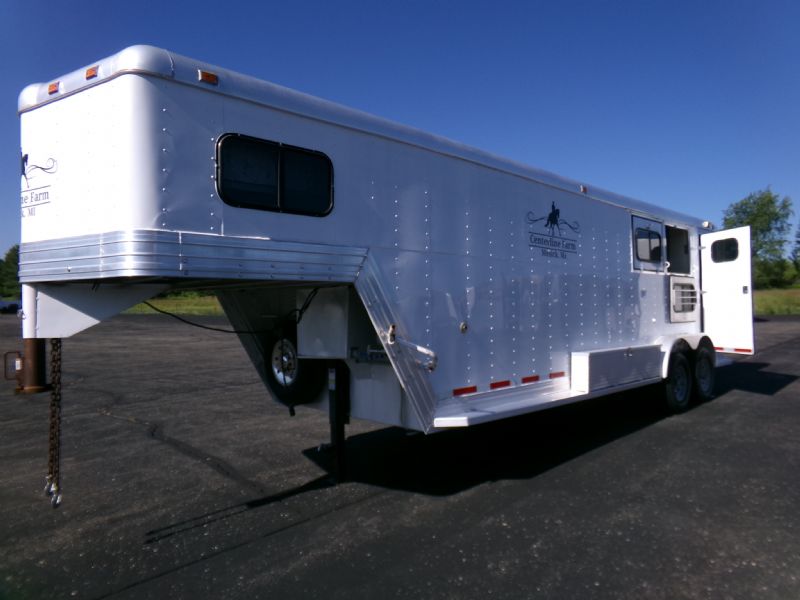 Used Horse Trailers for Sale