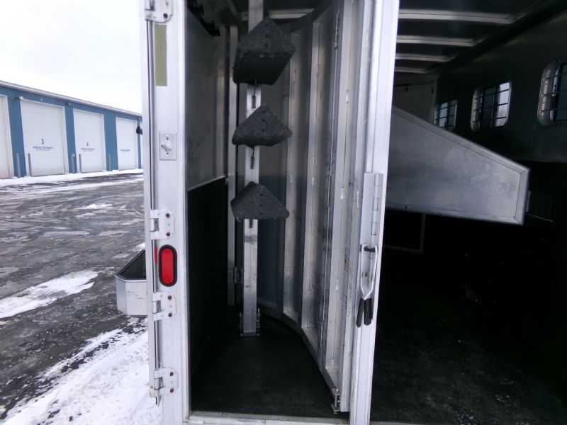 Used Horse Trailers for Sale