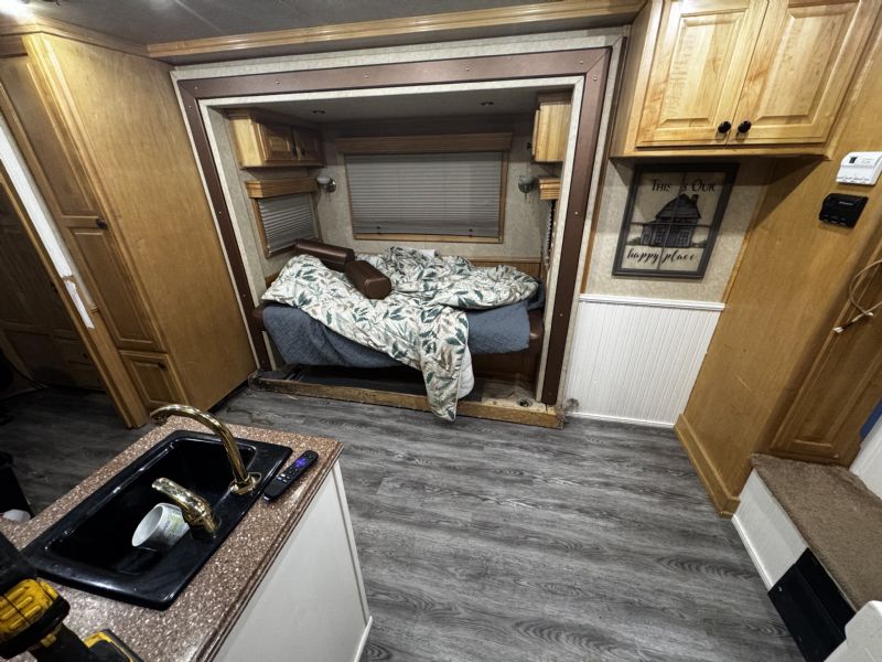 Used Horse Trailers for Sale