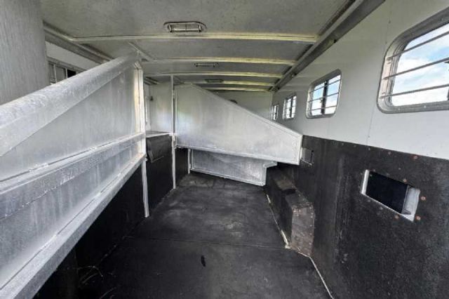 Used Horse Trailers for Sale
