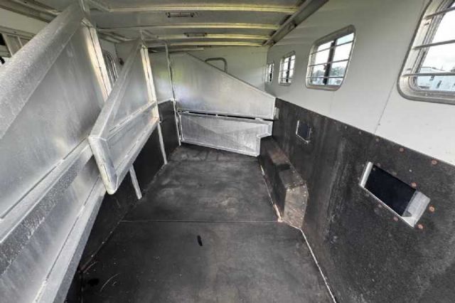 Used Horse Trailers for Sale