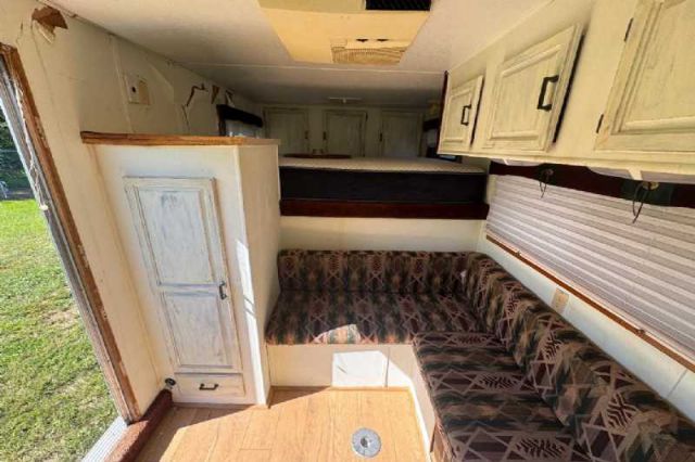 Used Horse Trailers for Sale