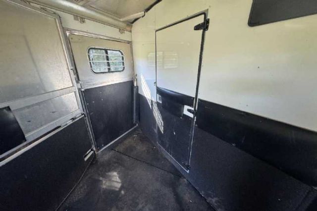 Used Horse Trailers for Sale