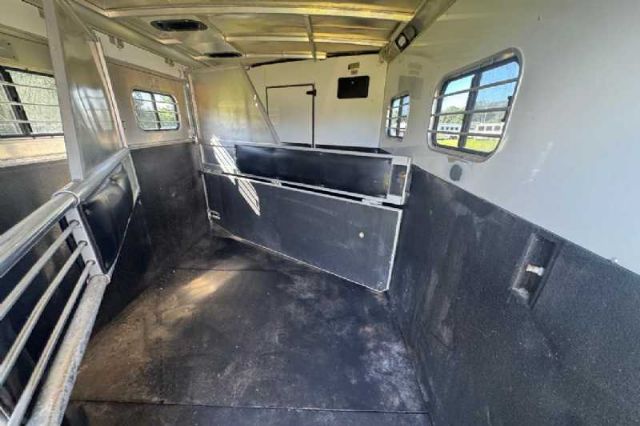 Used Horse Trailers for Sale