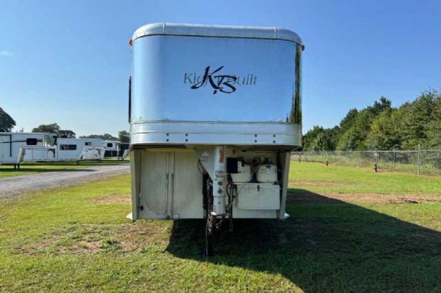 Used Horse Trailers for Sale