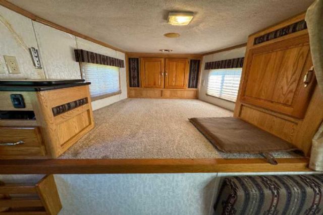 Used Horse Trailers for Sale