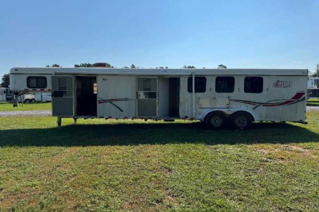 Used Horse Trailers for Sale