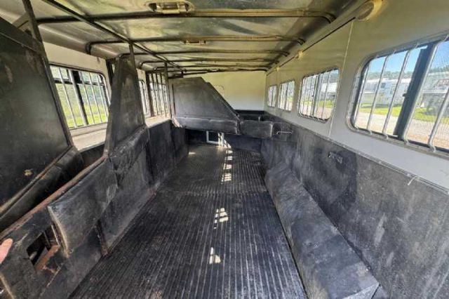 Used Horse Trailers for Sale
