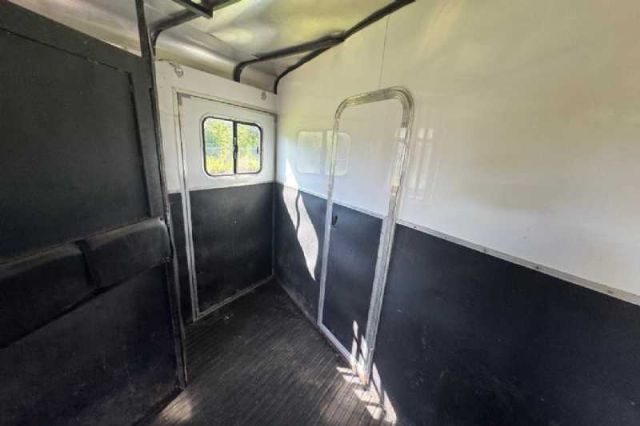 Used Horse Trailers for Sale