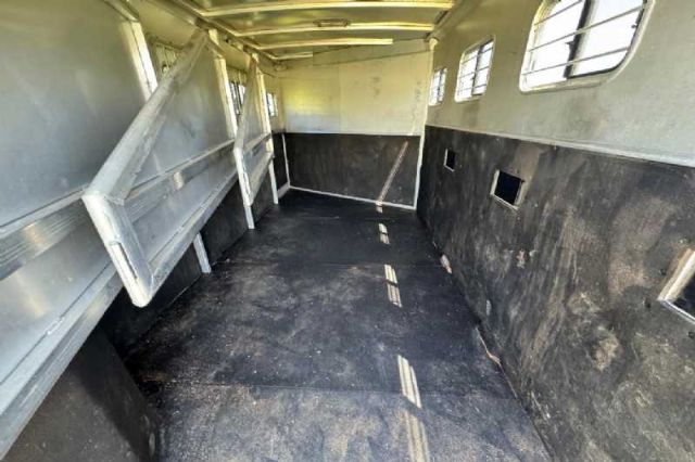 Used Horse Trailers for Sale