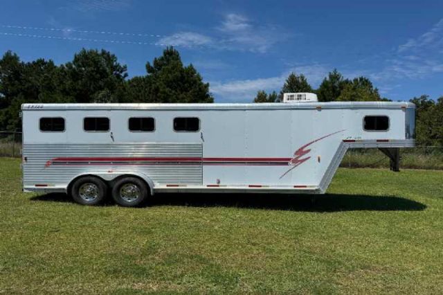 Used Horse Trailers for Sale