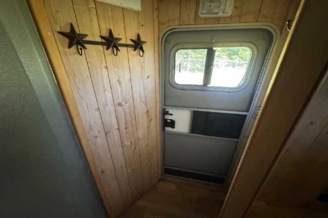 Used Horse Trailers for Sale