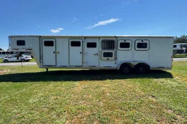 Used Horse Trailers for Sale