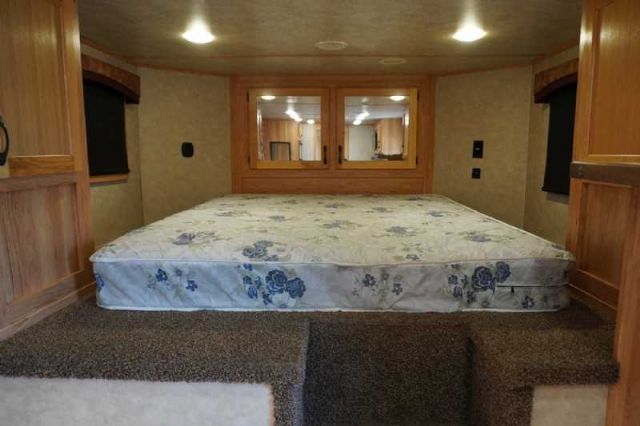 Used Horse Trailers for Sale