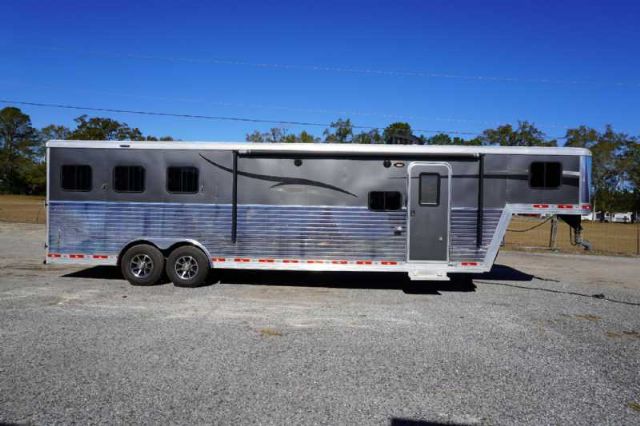 Used Horse Trailers for Sale