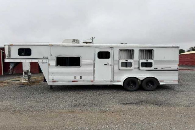 Used Horse Trailers for Sale
