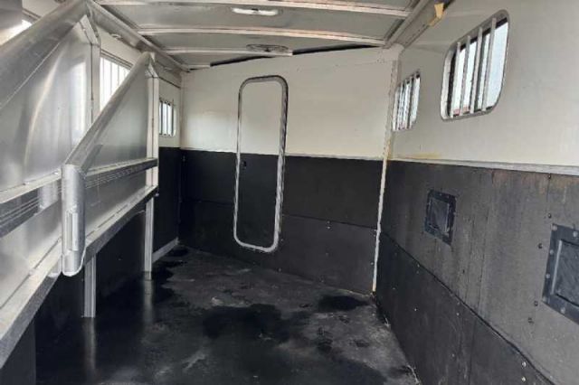 Used Horse Trailers for Sale