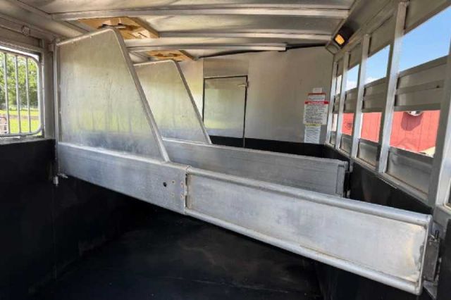 Used Horse Trailers for Sale