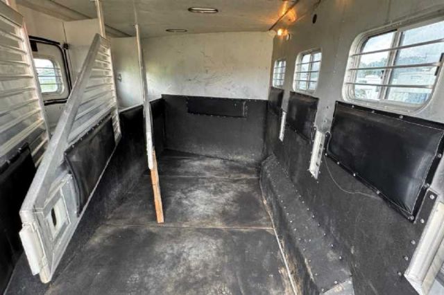Used Horse Trailers for Sale