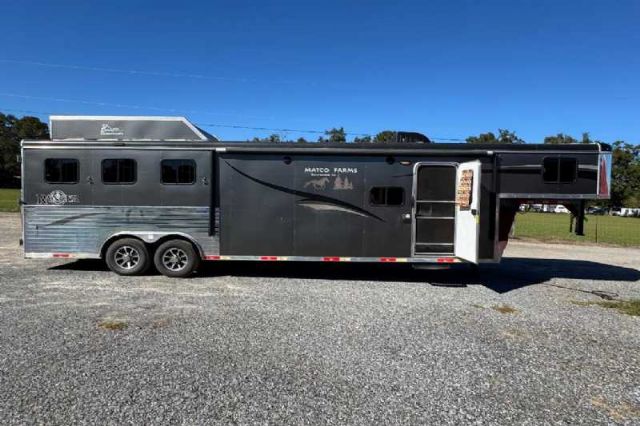 Used Horse Trailers for Sale