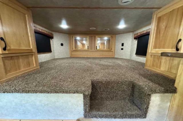 Used Horse Trailers for Sale