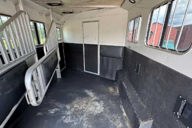 Used Horse Trailers for Sale