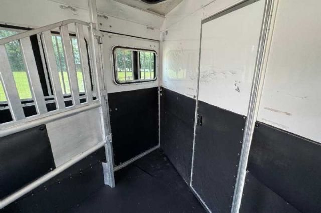 Used Horse Trailers for Sale