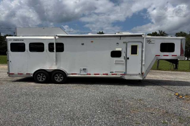Used Horse Trailers for Sale