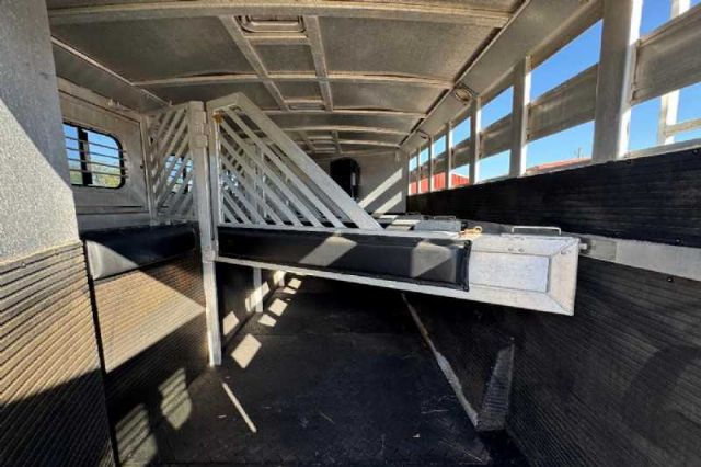 Used Horse Trailers for Sale