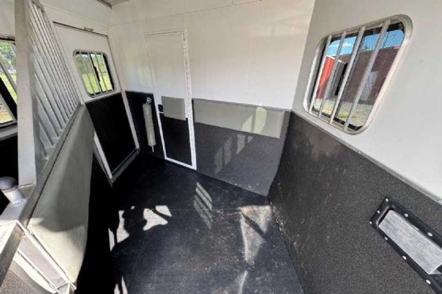 Used Horse Trailers for Sale