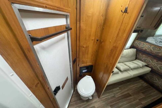 Used Horse Trailers for Sale