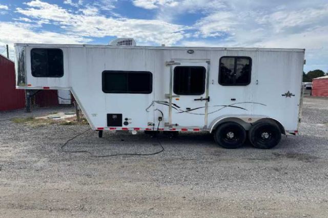 Used Horse Trailers for Sale