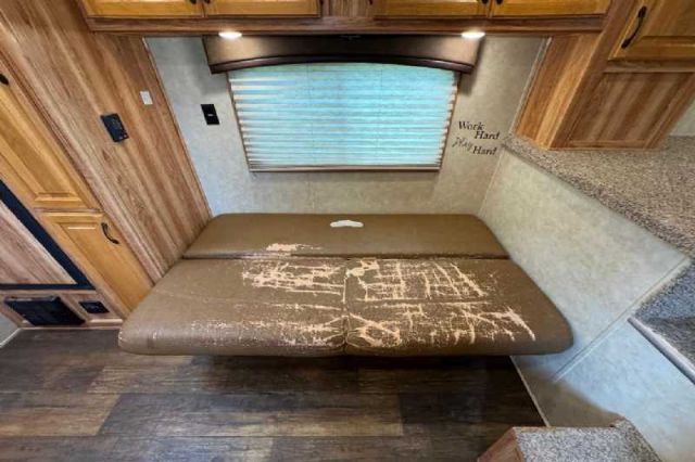 Used Horse Trailers for Sale