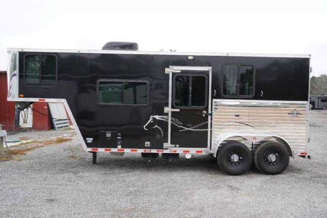 Used Horse Trailers for Sale