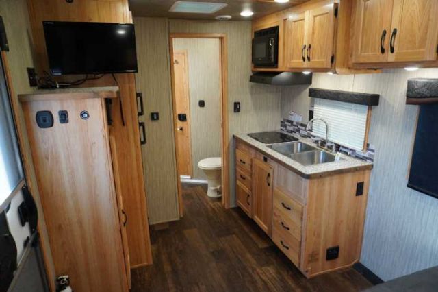 Used Horse Trailers for Sale