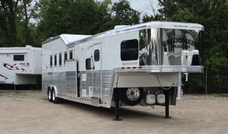 Used Horse Trailers for Sale