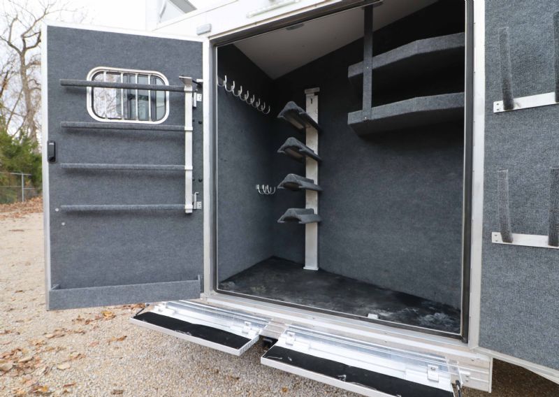 Used Horse Trailers for Sale