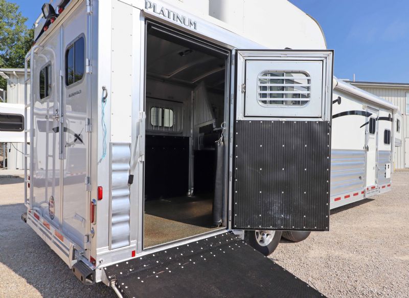 Used Horse Trailers for Sale
