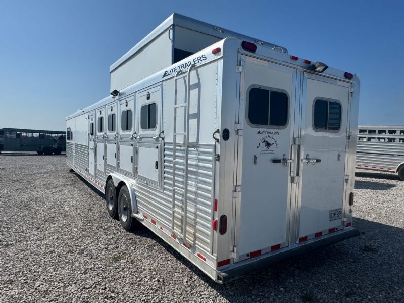 Used Horse Trailers for Sale