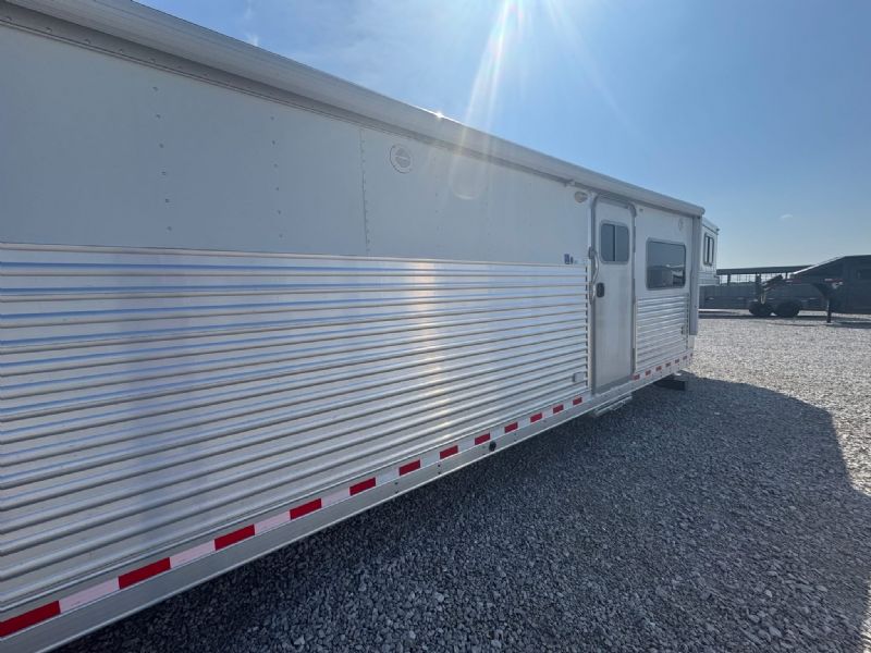 Used Horse Trailers for Sale