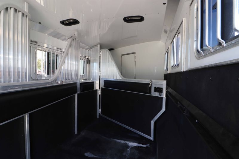 Used Horse Trailers for Sale