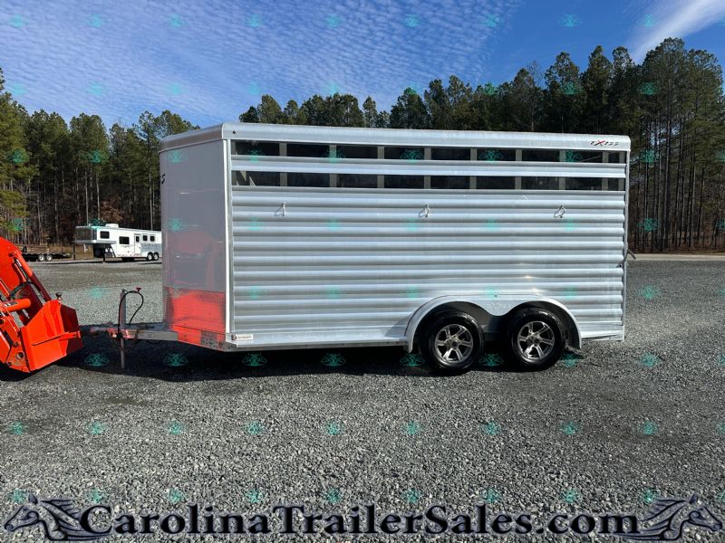 Used Horse Trailers for Sale