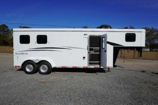 Used Horse Trailers for Sale