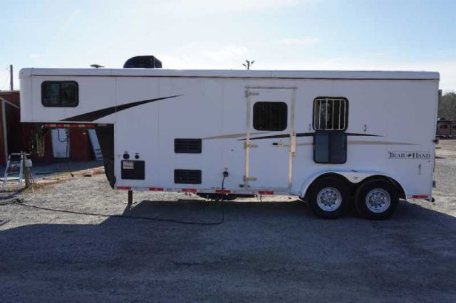 Used Horse Trailers for Sale