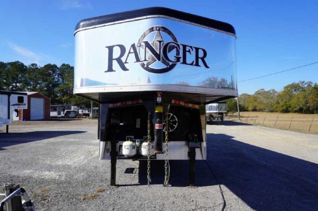 Used Horse Trailers for Sale