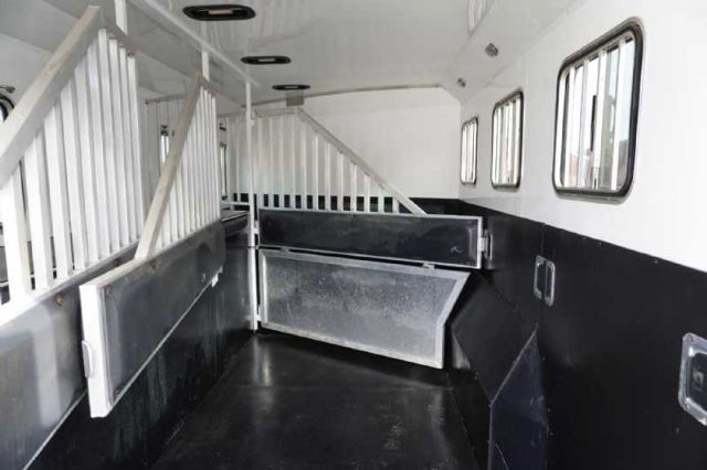 Used Horse Trailers for Sale