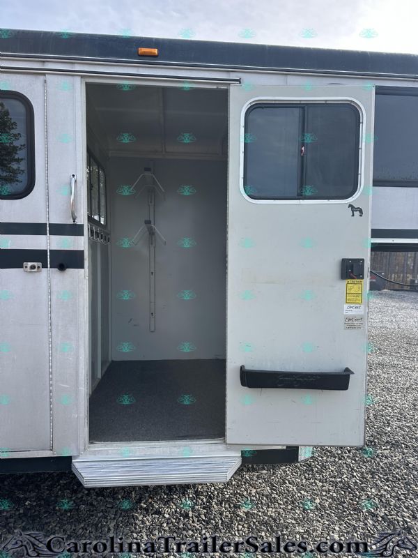Used Horse Trailers for Sale