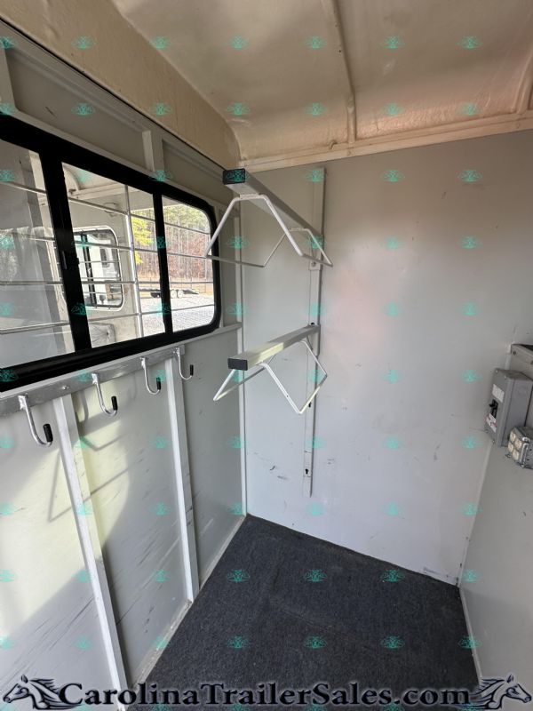 Used Horse Trailers for Sale