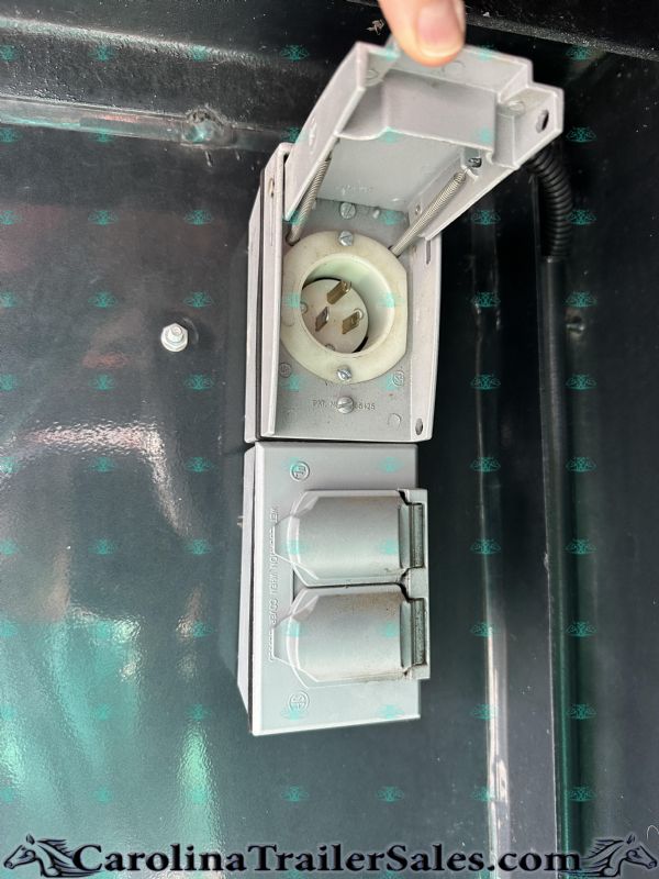 Used Horse Trailers for Sale